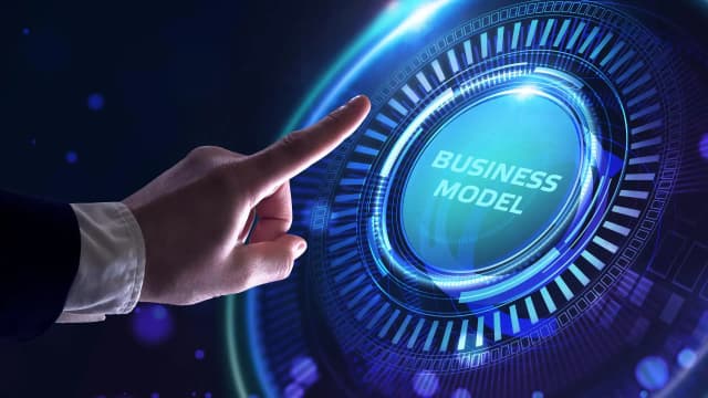 Powering the Transition: Innovative Business Models for Commercial EV Integration